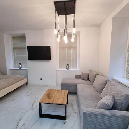 Jedlinka B Apartamento